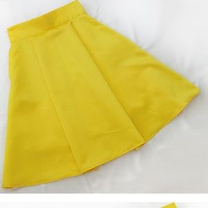 Yellow satin skirt